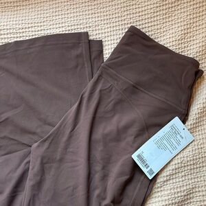 Lululemon groove pant flare NWT espresso